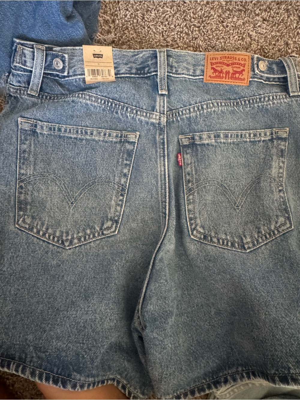 Levi's High Waist Women's CINCH Denim Shorts - Light Blue to Dark Blue Washes - Picture 3 of 10